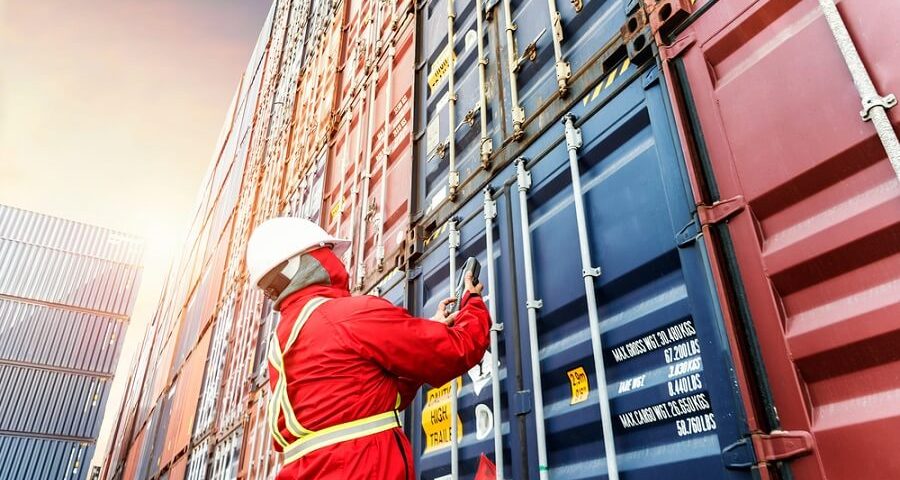 Common Mistakes When Hiring A Shipping Container